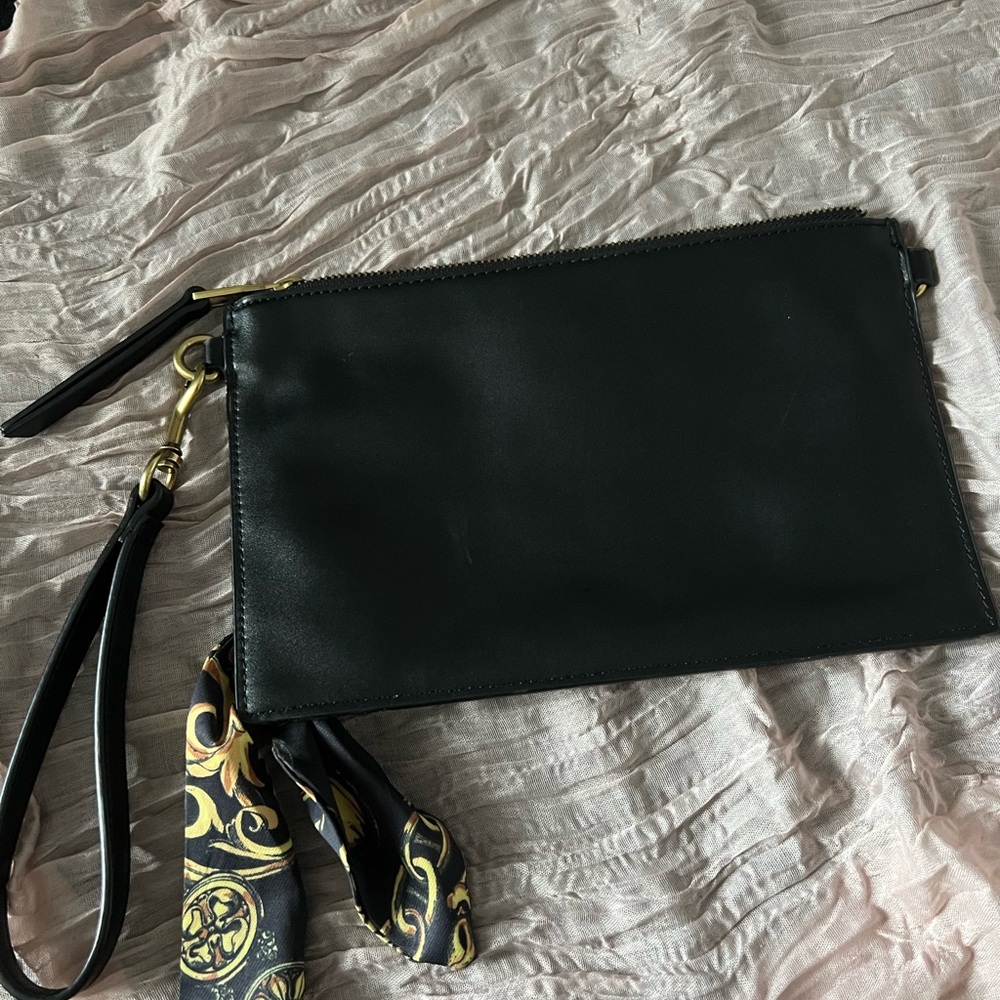 VERSACE JEANS COUTURE CLUTCH - Picture 3 of 7